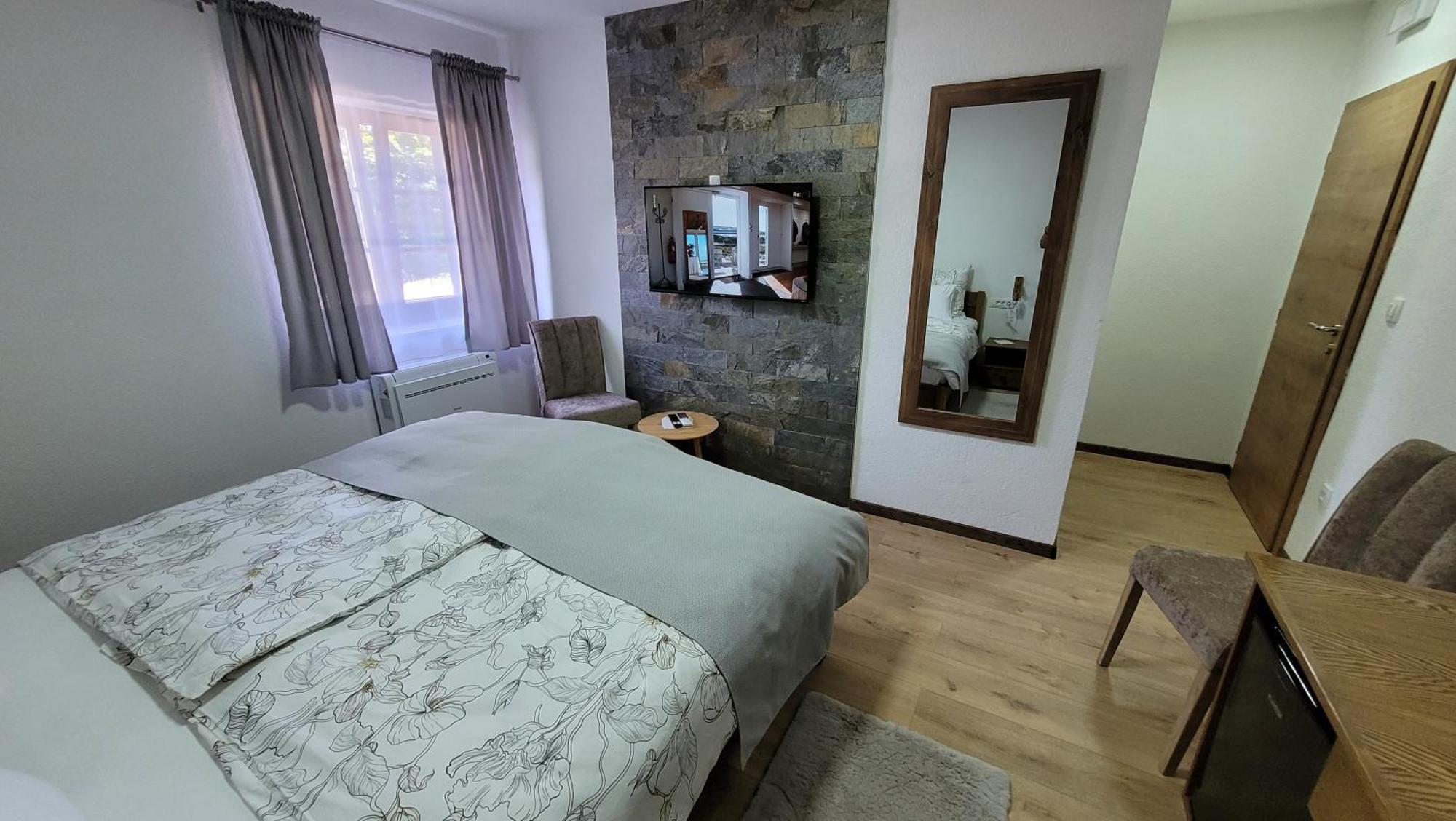 B&B Plitvica Villa Prica พลิตวิชกา เยเซรา ภายนอก รูปภาพ
